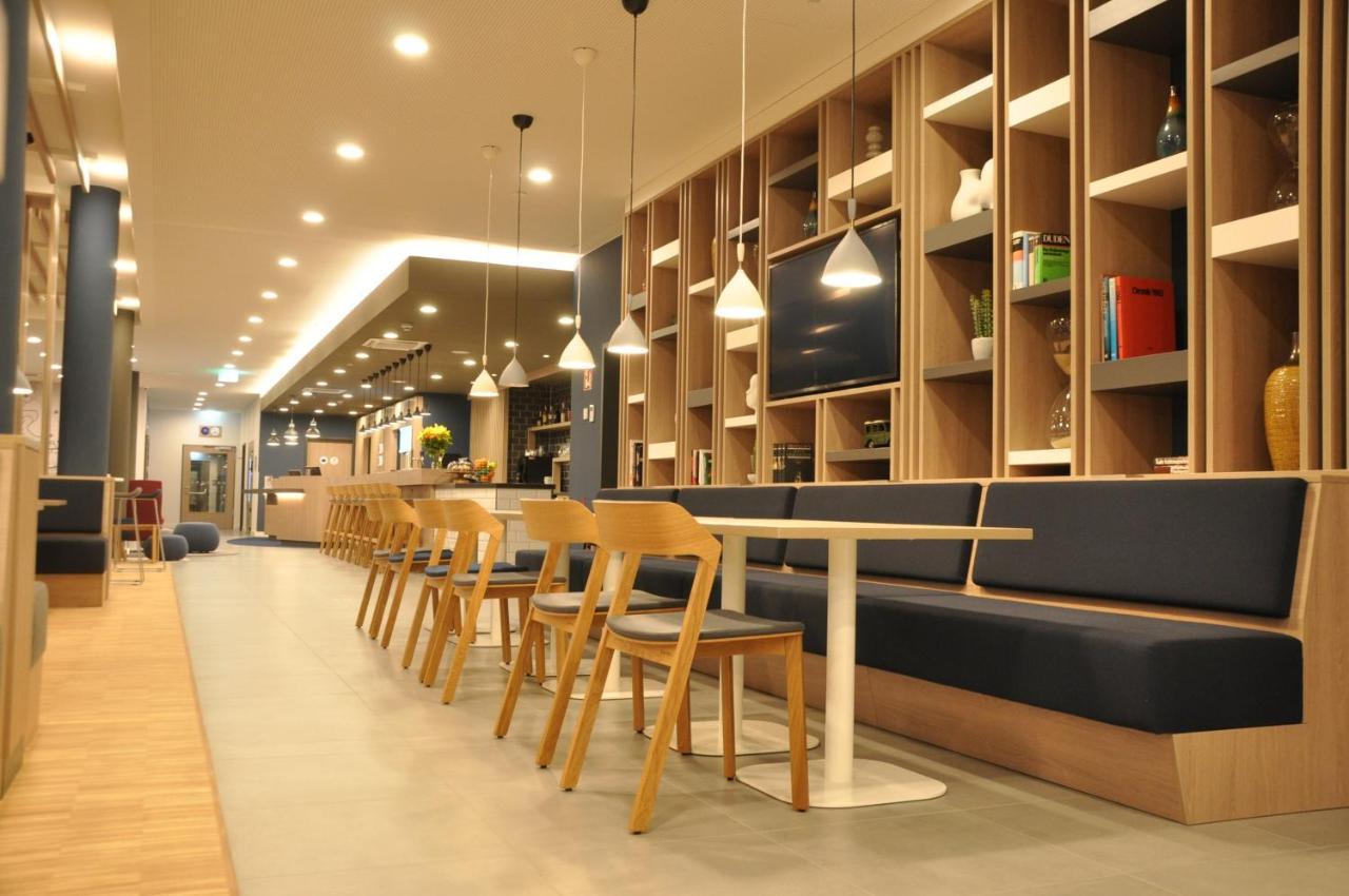 Holiday Inn Express - Sindelfingen By Ihg Экстерьер фото