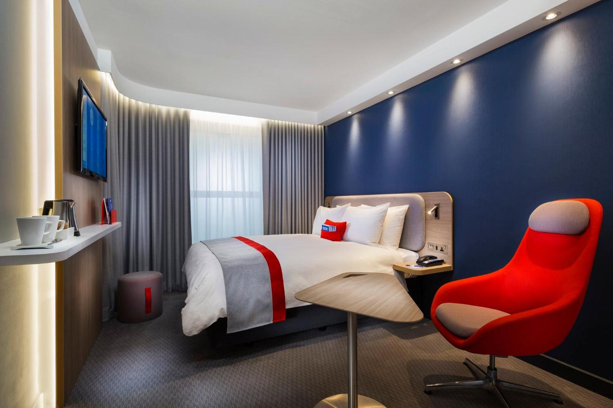 Holiday Inn Express - Sindelfingen By Ihg Экстерьер фото