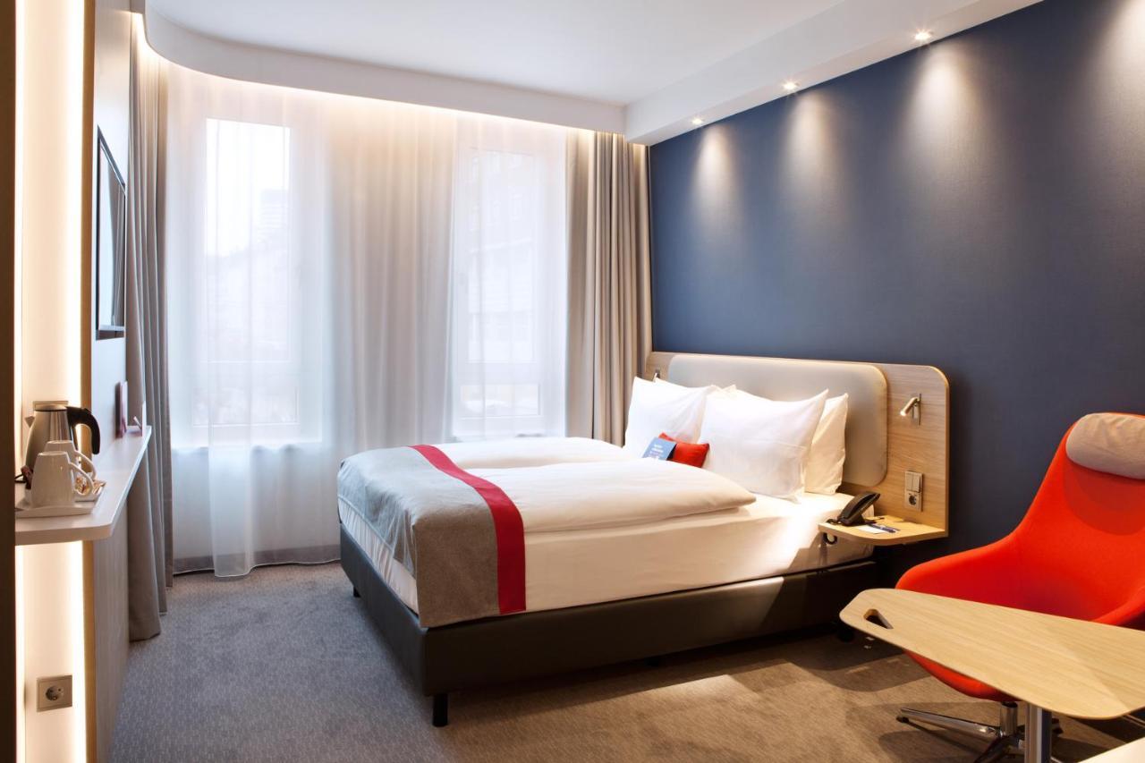 Holiday Inn Express - Sindelfingen By Ihg Экстерьер фото